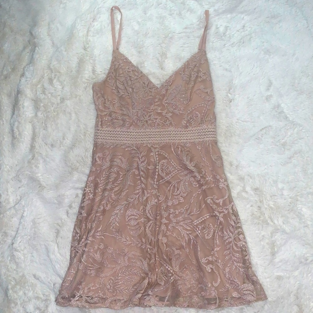 Adorable blush pink, sparkly homecoming dress!